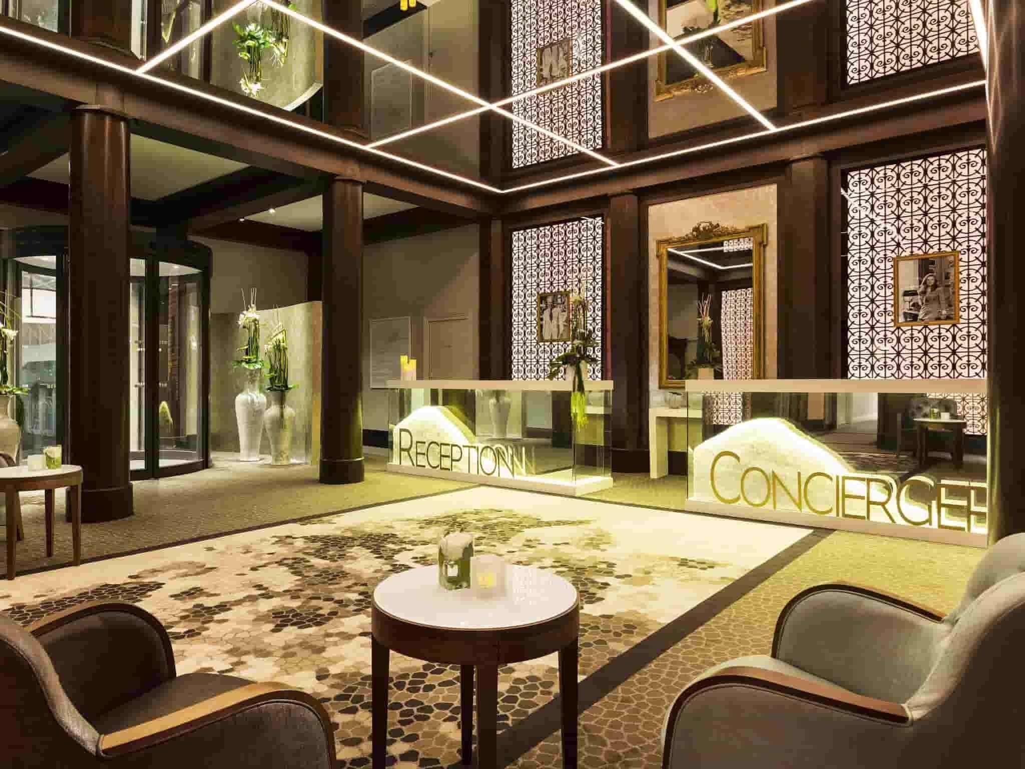 Hotel Barriere Le Royal La Baule Exterior photo